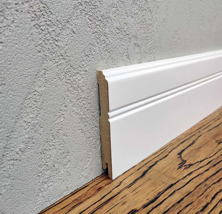 Плинтус напольный MDF Белый  LightForm 100мм RAL 9003 фабрики KLUCHUK фото 1 | Соло Дверь